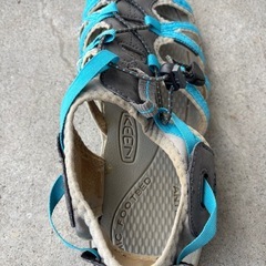 keen サンダルの画像