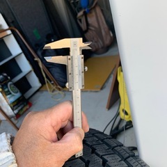 ライトエーストラック　スタッドレスタイヤ　4本　　山あり
の画像