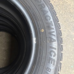175/65R14 プラクティバアイス BP02 PRACTIVAICE 2021年製造 ヨコハマタイヤ製造 イエローハットブランドタイヤの画像