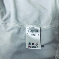 【TIGORA 】アンダーシャツVネック　長袖　スポーツ　インナー　Lサイズの画像