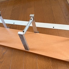 突っ張り棚　収納の画像