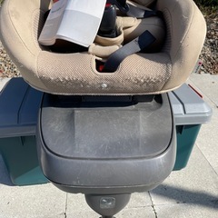 タカタ　ISOFIXベビーシート　の画像