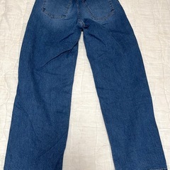 ワイドジーンズの画像