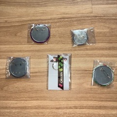 鬼滅バッジ+キーホルダーの画像