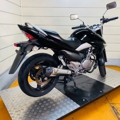48323km ★始動動画あり★ GSR250 GJ55D スズキ　中型　兵庫県　神戸市　バイクの画像