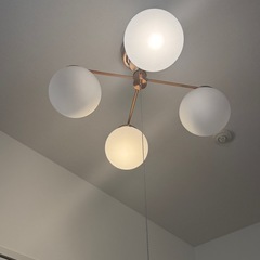 【11月23日まで出品】4灯シーリングライト 電球付き　カフェ風 北欧の画像
