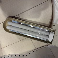 デスクライト　山善　11月中までの画像