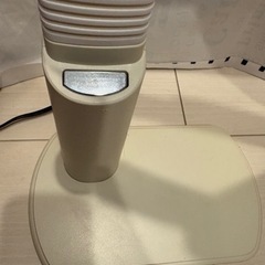 デスクライト　山善　11月中までの画像