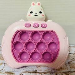 【ジャンク品】プッシュポップゲーム機（電動ポチポチおもちゃ）うさぎの画像