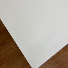 取りに来れる方限定 テーブル ホワイト キズ有 の画像