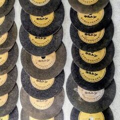 🍓 定価の30%／大きめの切断砥石一枚あたり222円／トーケン／東京研削砥石／４７枚    の画像