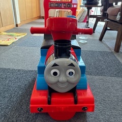 トーマス乗れるおもちゃ　音もなりますよ！の画像