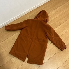 UNIQLOキッズコート120cmの画像
