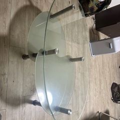 ガラスのろーてーぶるローテーブルの画像