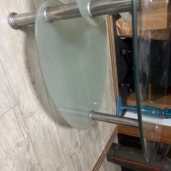 ガラスのろーてーぶるローテーブルの画像