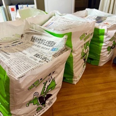 【受渡決まりそうです】新聞紙譲りますの画像