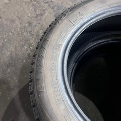【冬タイヤ2本セット】BRIDGESTONE BLIZZAK VRX 155/65R14 2019年41週目製 溝7.5〜8割 冬タイヤ スタッドレスタイヤ 2本セット 中古の画像