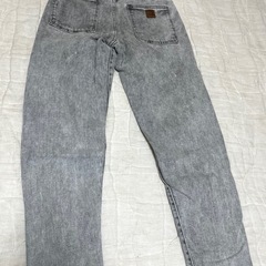 ストレートデニムの画像