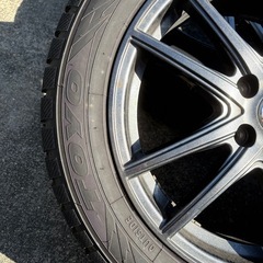スタッドレスタイヤ　4本セットの画像