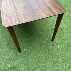 ダイニングテーブル　 幅170cm 奥行き80cm 高さ70cmの画像