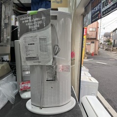 トヨトミ赤外線ヒーター 電気ストーブ EH-Q100Iの画像