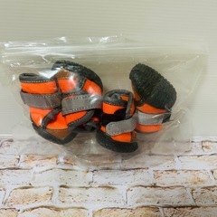 【完売品・雨・雪用】犬靴ドックブーツ　アウトドア用（1）　滑り止め/反射材付きの画像