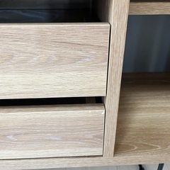 LOWYAテレビボードの画像