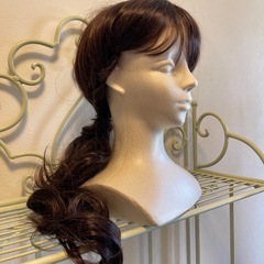ウイッグ  ヘッドマネキンの画像