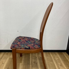 コフォード・ホーンスレット（Koefoeds Hornslet） ダイニングチェア 1人掛け 木製の画像