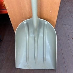 スコップの画像