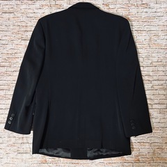 【Karas・ウール100%】羊毛製品　フォーマルスーツ　メンズ　ブラックの画像