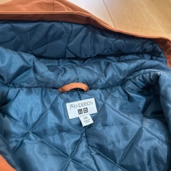 UNIQLOキッズコート130cmの画像