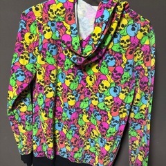 レディースパーカーの画像