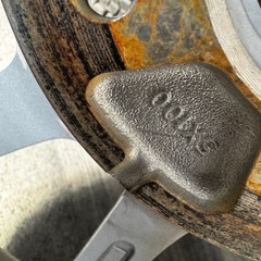 スタッドレスタイヤの画像