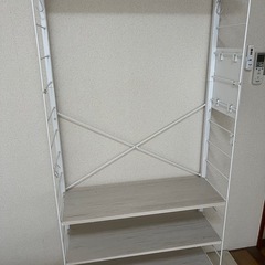 ニトリ突っ張り壁面収納ワードローブNポルダの画像