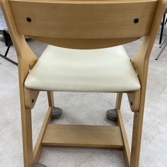 ◇ドリーム尼崎1号館◇【ジモティー割引対象商品】コイズミ 学習椅子の画像