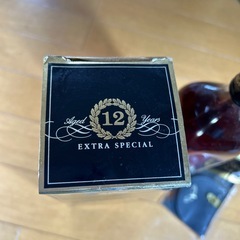  【ウイスキー】[スコッチウイスキー ブランド 販売量世界No.1]ジョニーウォーカー ブラックラベル 12年コインケース付きの画像