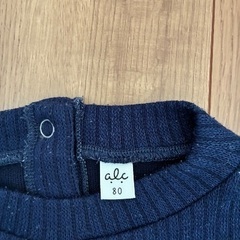100円。女の子ニットシャツ80cmの画像