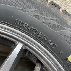 ブリヂストンスタッドレスタイヤ　ホイール付き4本セット　昨シーズン購入　ブリザック　2023年11月製の画像