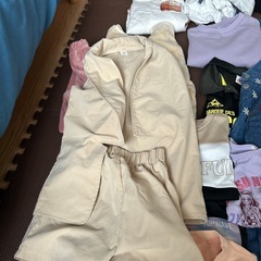 子供服120〜140センチ33着の画像