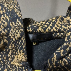 薄手パーカーMサイズの画像