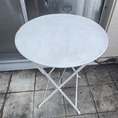 ガーデンテーブル スチール製の画像