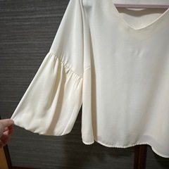 INGNI 七部袖ブラウス ぽわん袖 Mサイズの画像