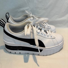 PUMA レディーススニーカー 22.5センチ 厚底の画像