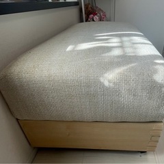 ソファー、テーブル セットの画像