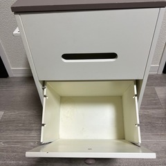 コスメワゴン（破損あり）の画像