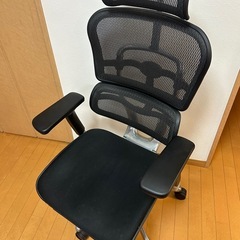 エルゴヒューマン　メッシュオフィスチェア　ブラックの画像