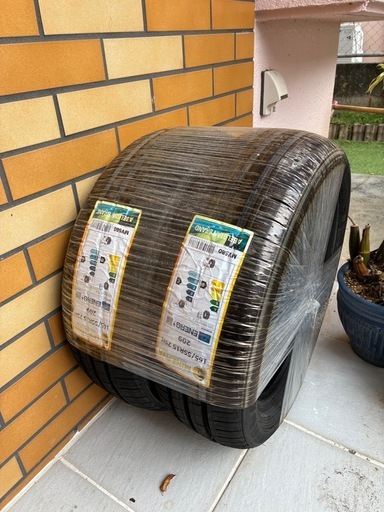 タイヤ新品2本