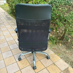 オフィスチェアの画像