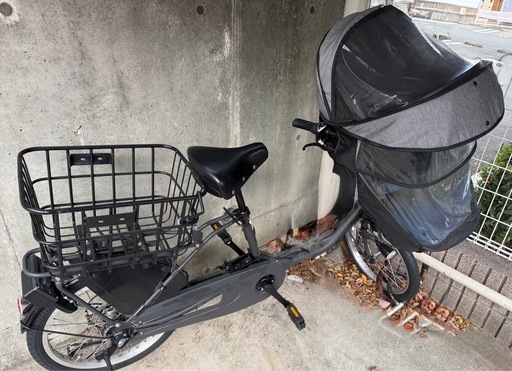 【決まりました
】【値下げしました】【4万円割引中】定価195000円程度　専用レインカバー、カゴ付き　ギュットクルームEX 【即購入の方優先】【金額どこのサイト、投稿より最安値】